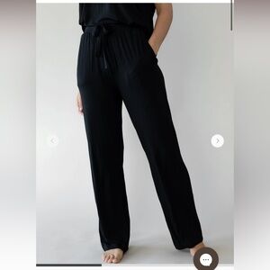 BRAND NEW COZY EARTH Bamboo Pant. Black. Size Medium M